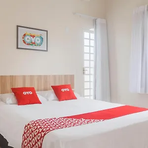 Hotel Oyo Brisa Tropical, Brasília, Papuda